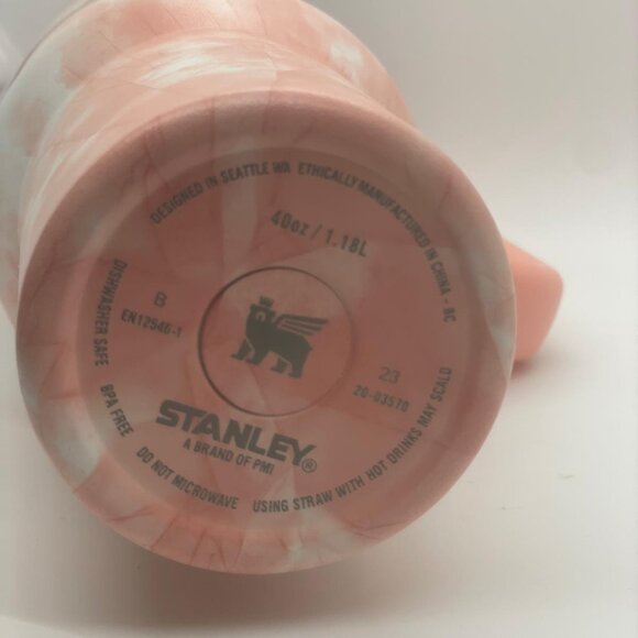 Stanley Quencher H2.0 40 oz Tumbler – Pink Cloud - Picture 3 of 5